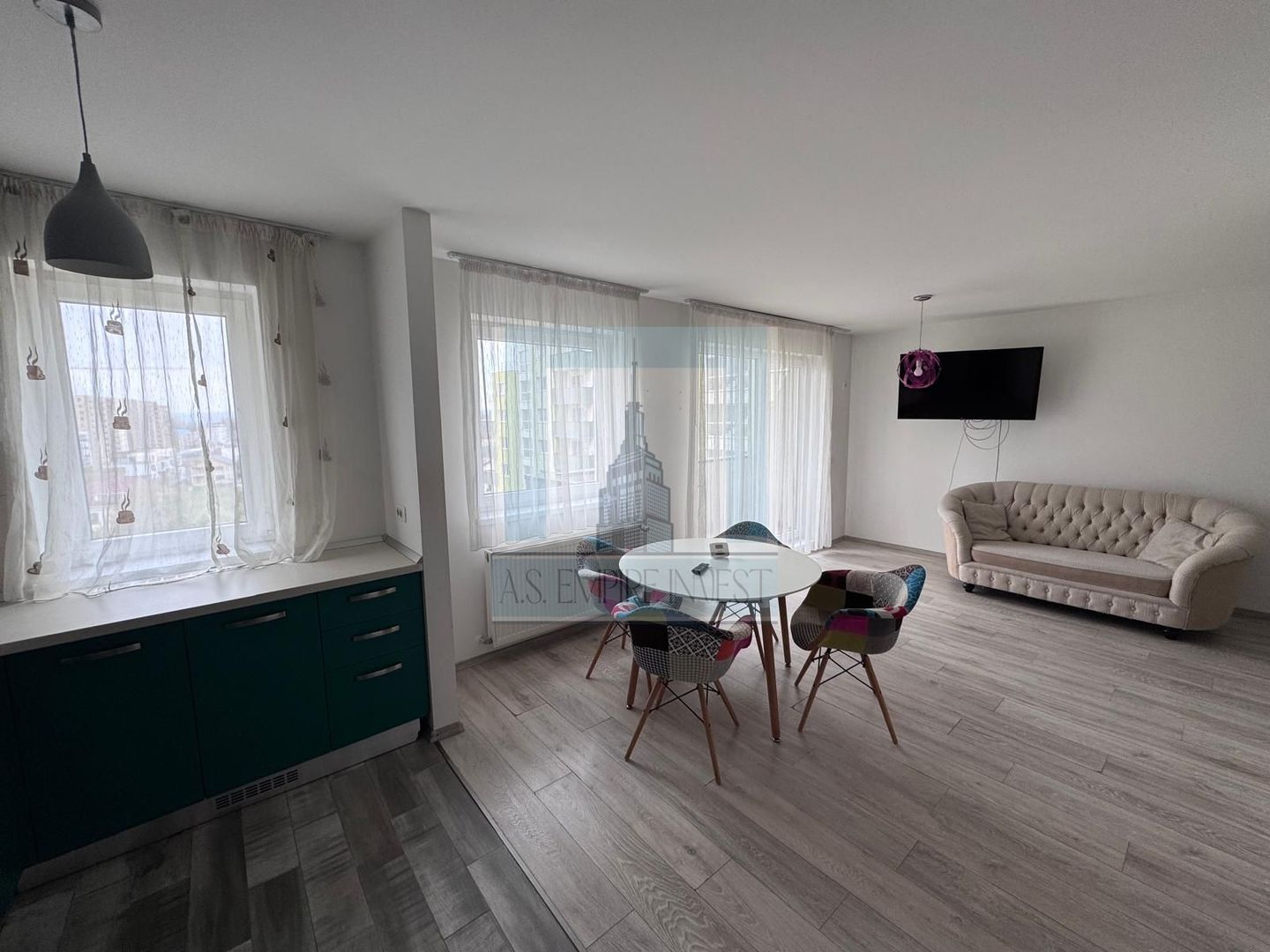 Garsonieră de vânzare – Top City | Coresi .Mobilată și utilată - Poză 8