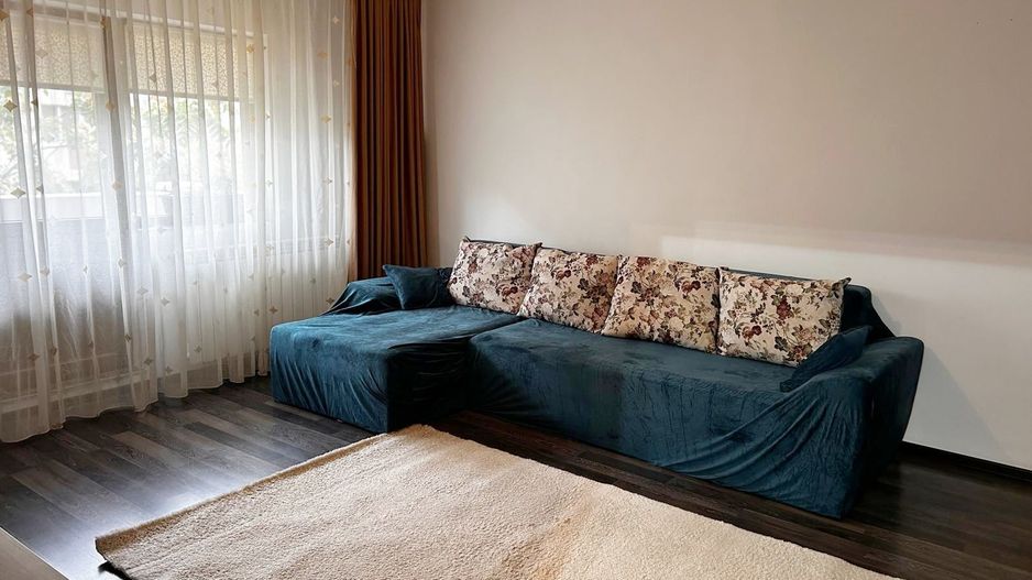 Vanzare apartament 2 camere Sebastian - str. Ileana Cosanzeana - Poză 5