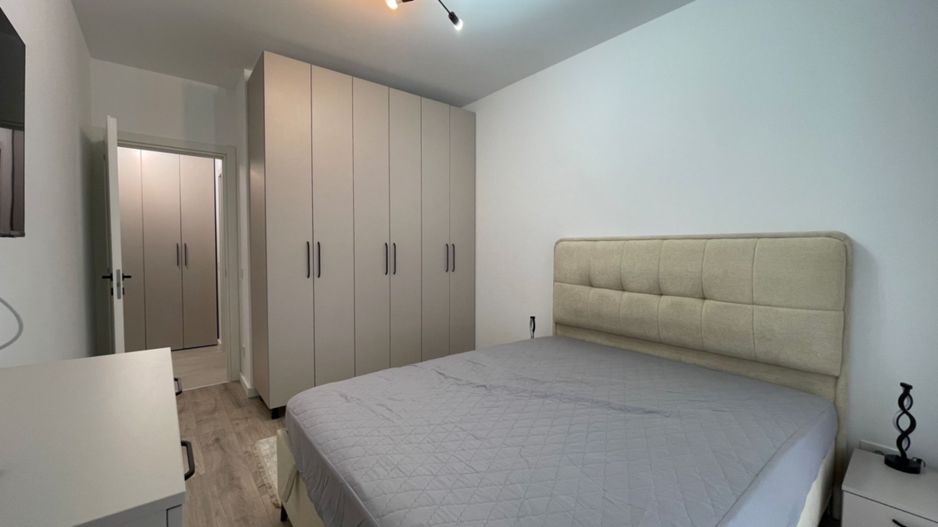 APARTAMENT 3 CAMERE PRIMA URBANA LOC DE PARCARE - Poză 4