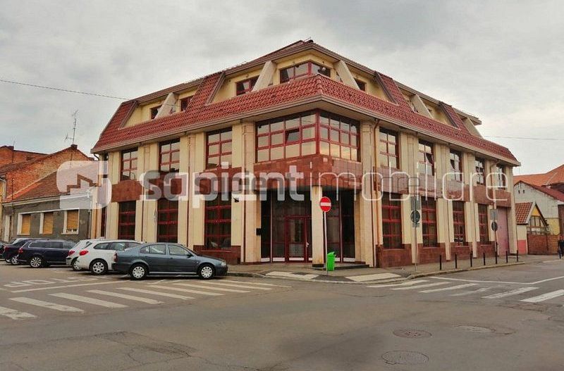 Spatiu de birouri ultracentral - Poză 1