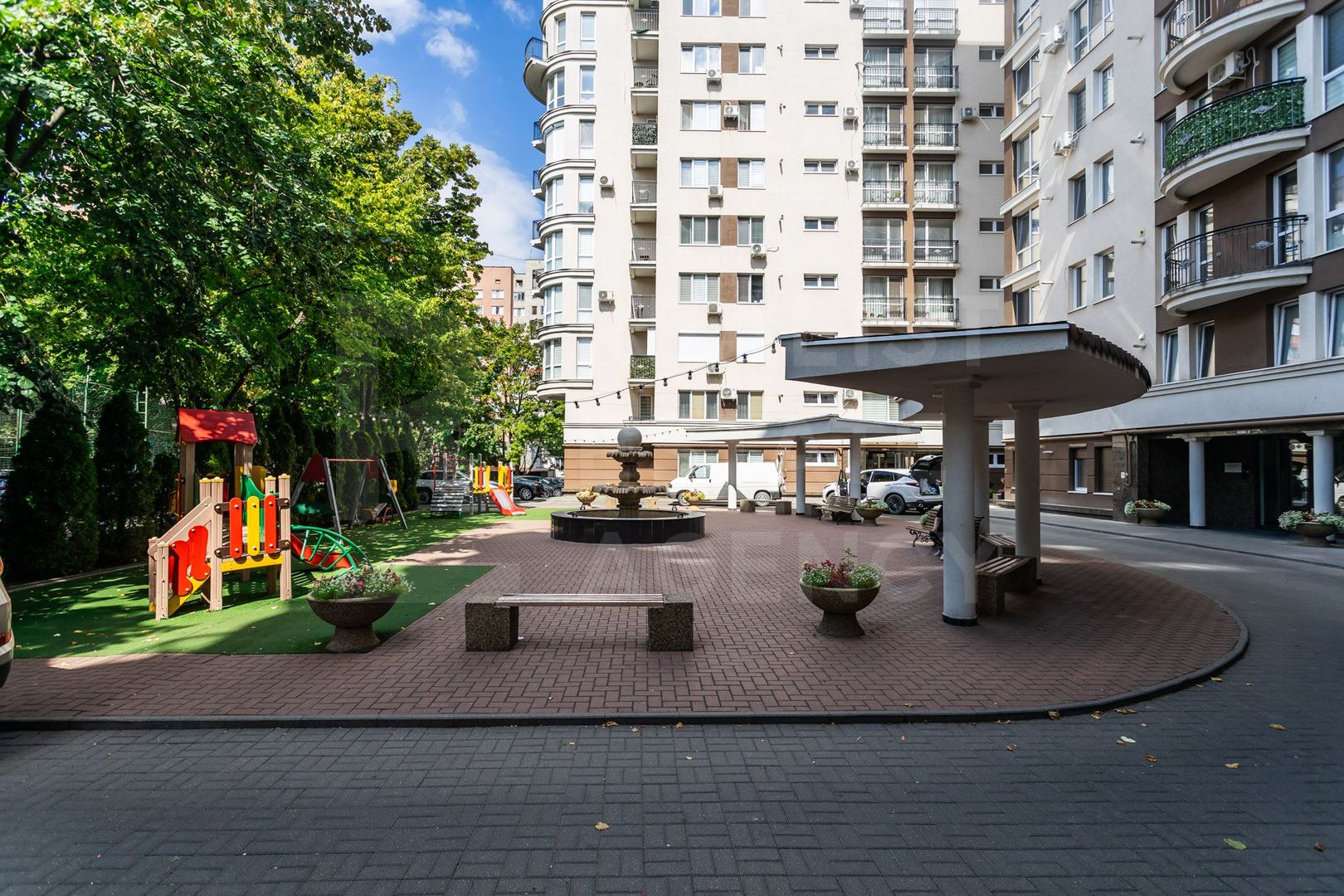 Vânzare, apartament, 3 camere, str. Independenței, Botanica - Poză 2