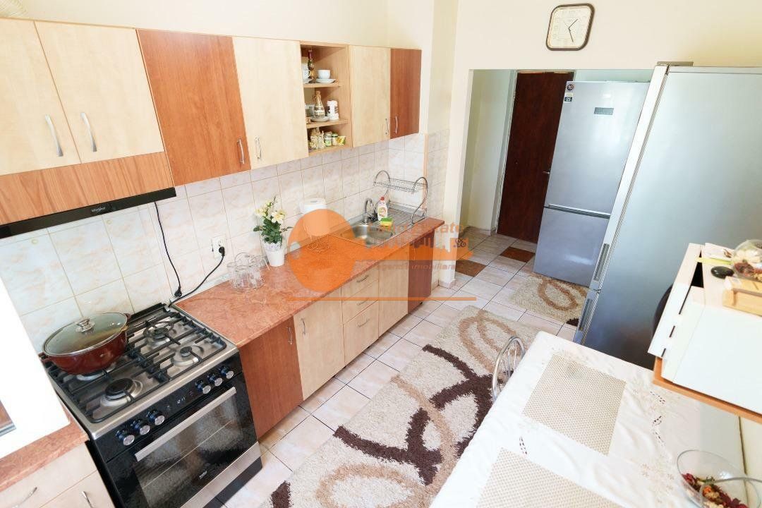 4 camere la 300m de Metrou Crangasi - Poză 9