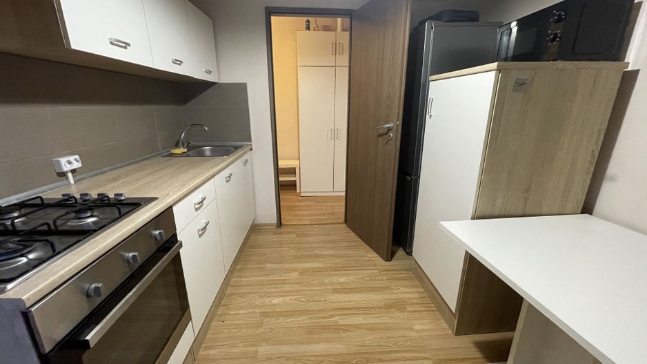 Apartament 2 camere,etajul 1,doua balcoane -zona Bucovina - Poză 4