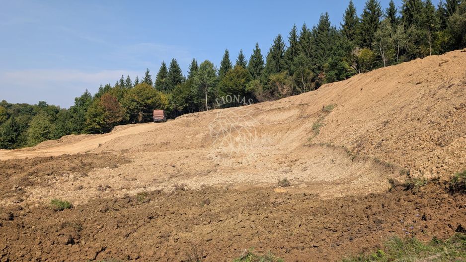 Oportunitate! Teren 500 mp extravilan, 1.4 km de centru, zona str Jelnei - Poză 1