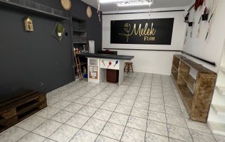 Spațiu comercial de vânzare – 47 mp utili, vitrină generoasă