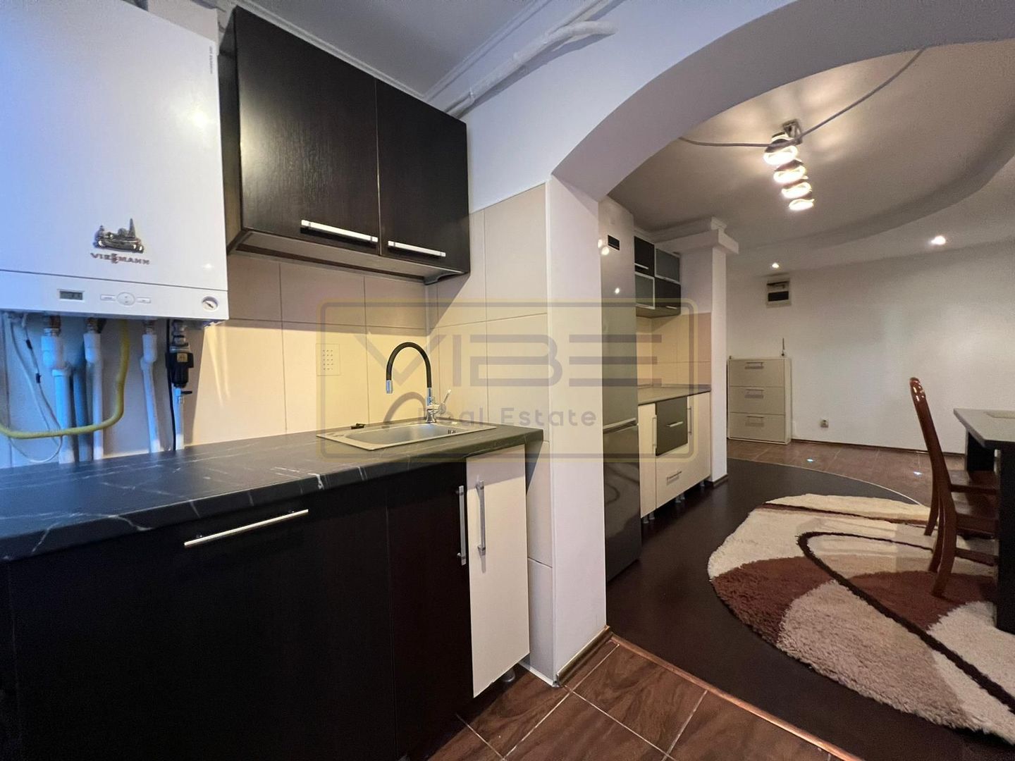 Apartament 2 camere decomandat Nicolina - Catedrala Catolica - Poză 3