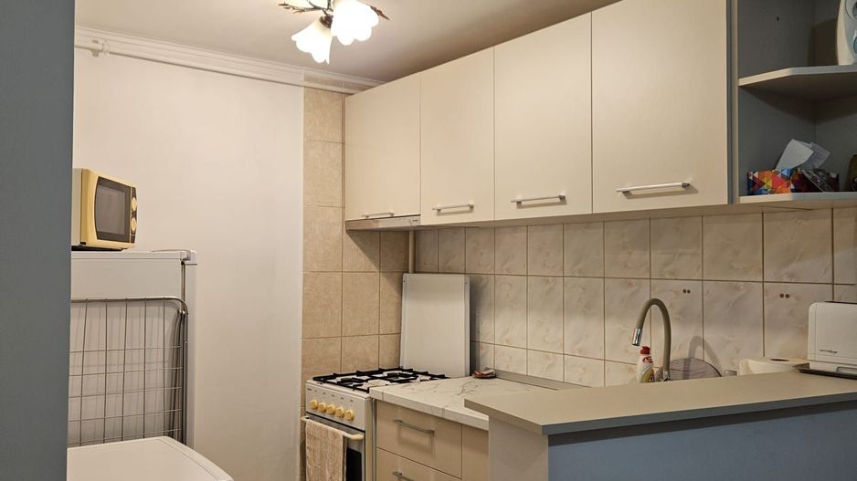 Garsonieră la casă, in zonă centrală, cu pod și beci. - Poză 8