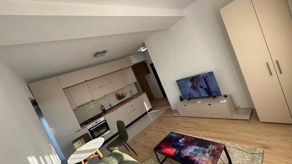AP. 2 CAMERE MILITARI,  PET-FRIENDLY, CENTRALA PROPRIE, METROU 3 MIN - Poză 1