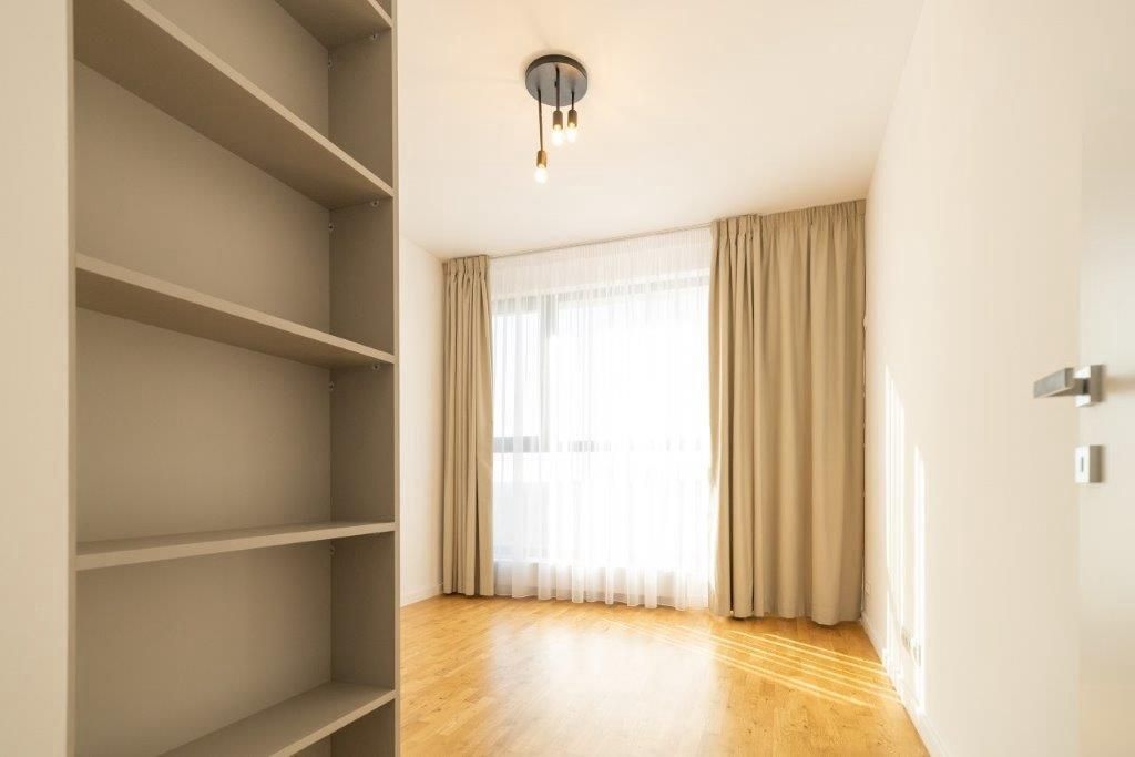 REA1028204 Apartament 3 camere cu terasa generoasa si loc de parcare inclus Bane - Poză 11