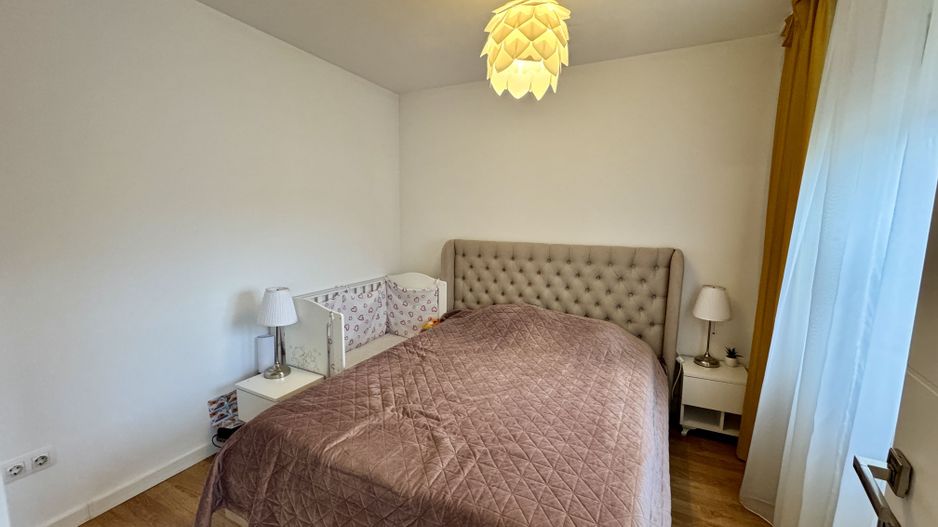 Apartament luminos cu 3 camere, complet mobilat, vedere panoramică spre Tâmpa - Poză 10