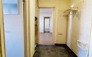 Apartament 2 camere semidecomandat zona Cantemir - Poză 1