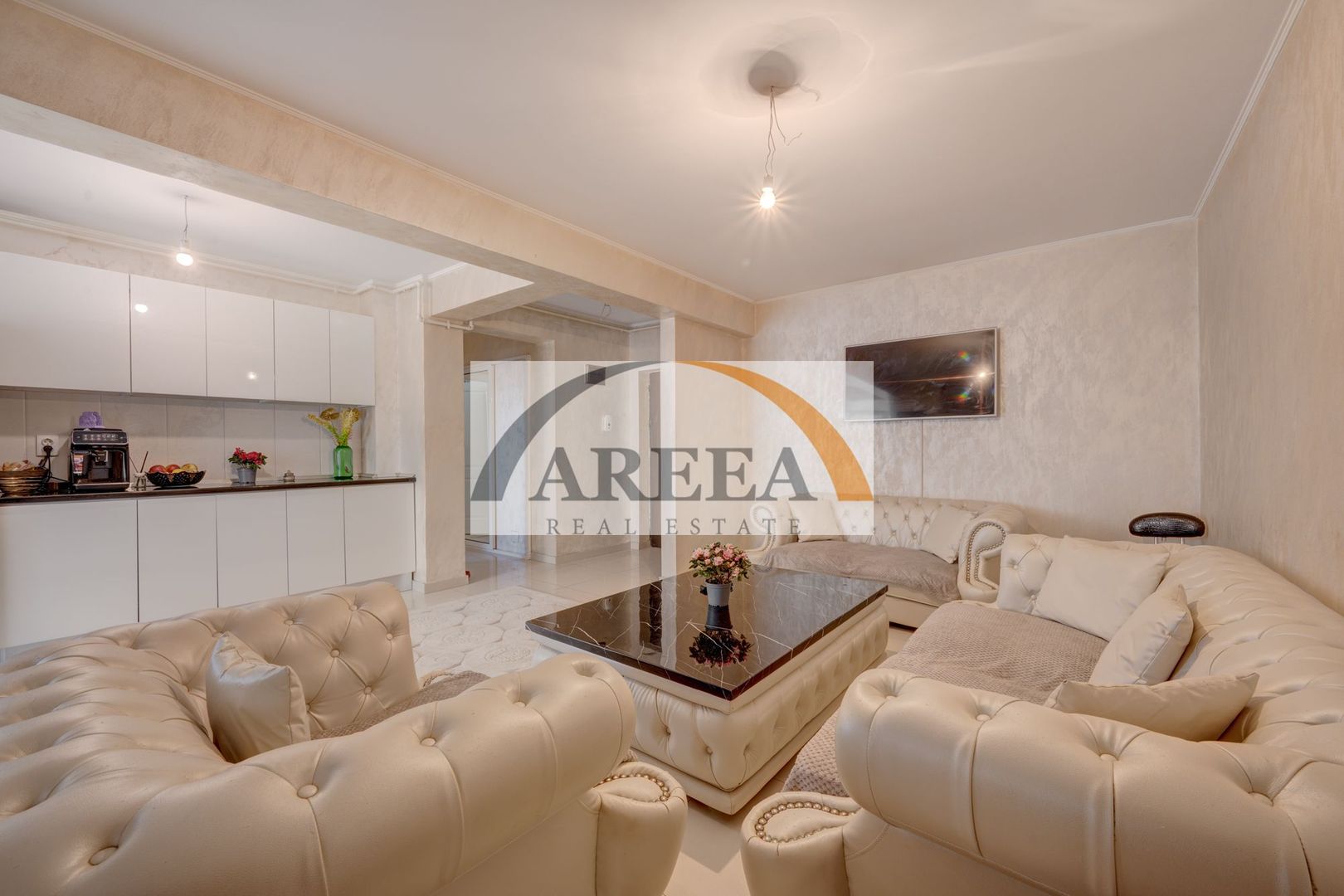 NOU SI ELEGANT - 3 camere decomandat, et 1/3, Oltenitei-Aparatori - Poză 1