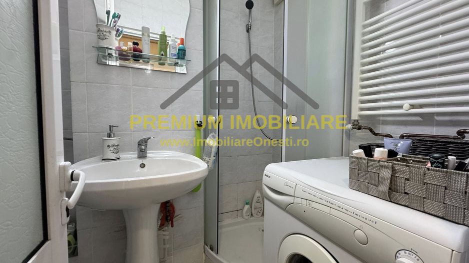 Garsoniera de Vanzare in Onesti - Zona de jos - Poză 5