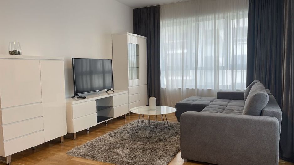 Inchiriez ap. 2 camere & loc parcare subteran - Luxuria - Poză 6