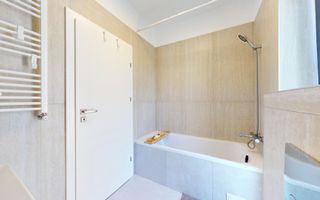 Apartament 3 Camere cu Vedere la Lac | Straulesti- Lake View Garden - Poză 21
