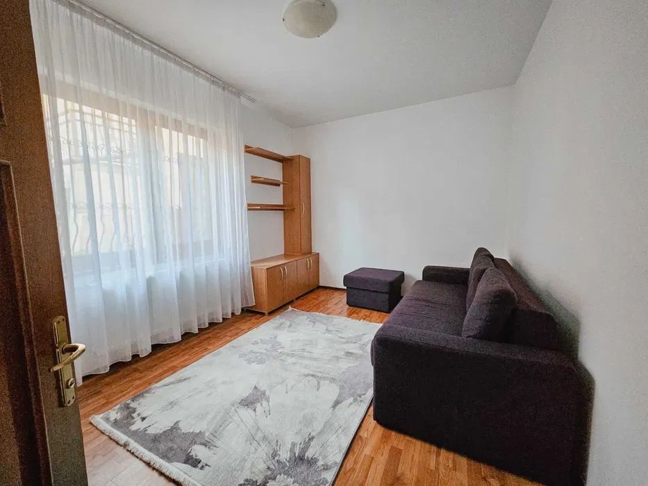 Apartament spatios Domenii - Poză 2
