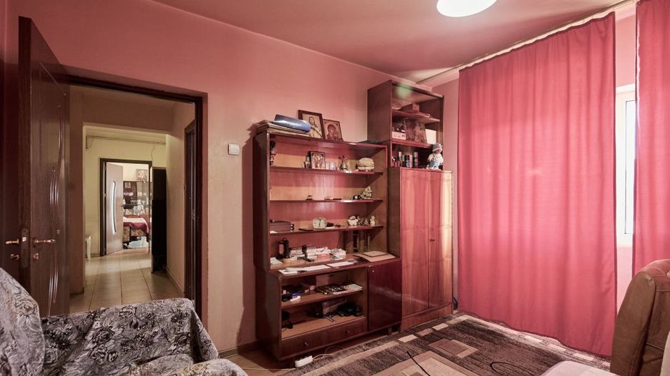 Apartament cu 3 camere - CENTRAL, zona 1 Mai, Pitesti  - Poză 8