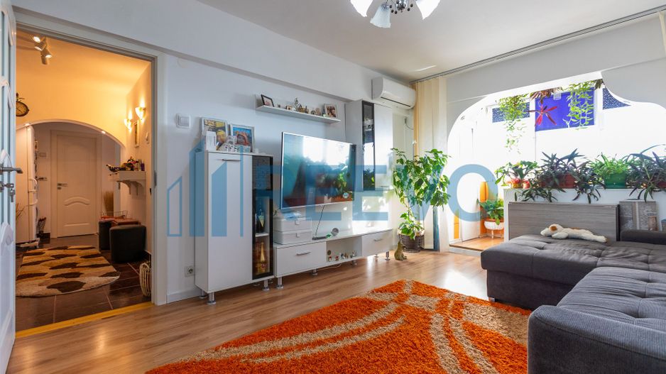 Apartament de vânzare cu 3 camere,  str. Letea, Bacău - Poză 11