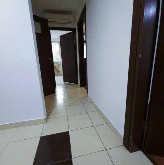 Apartament 3 camere decomandat-Titan-1 Decembrie 1918 - Poză 6