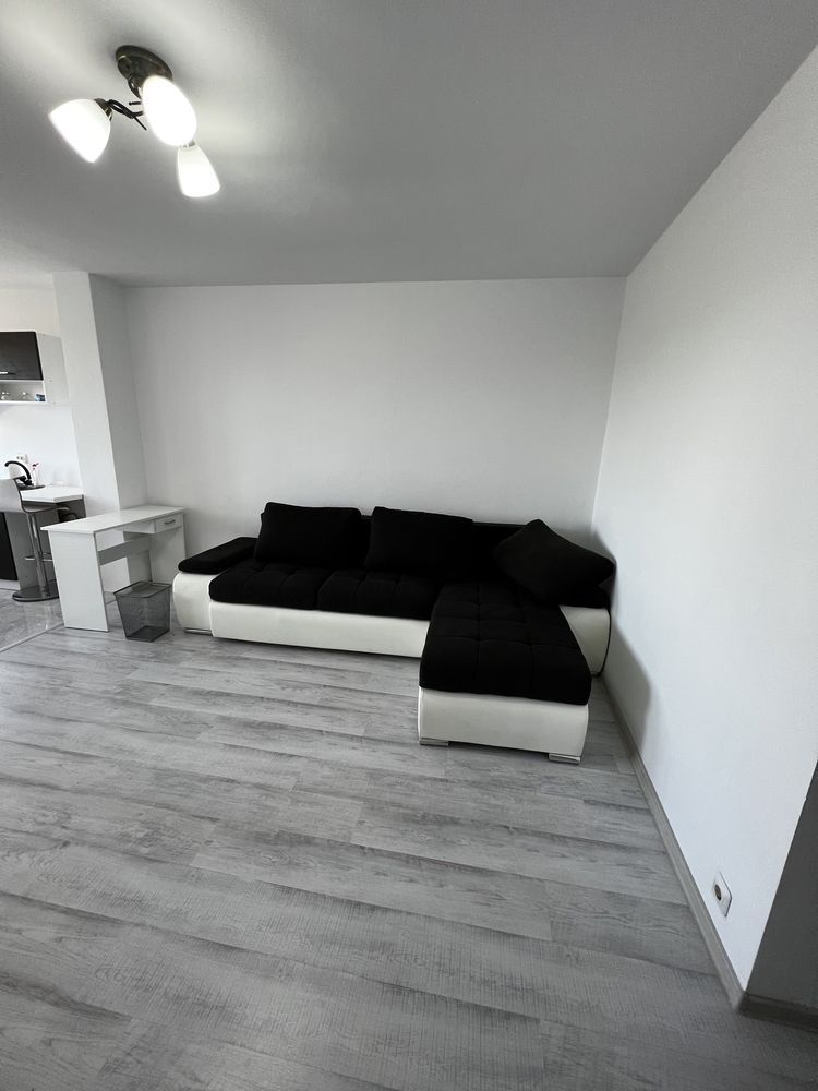 garsoniera Titan - Costin Gerogian metrou - Poză 3