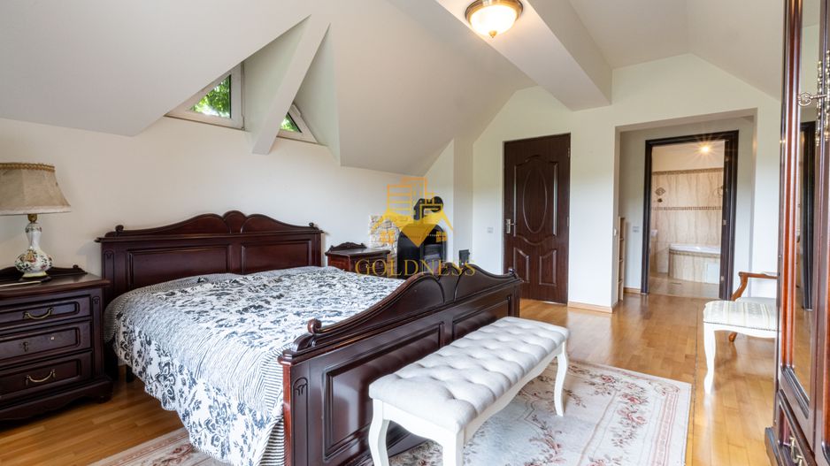 Casa individuala, 5 camere, dressing,garaj, 1000 mp gradina, Borhanci - Poză 20