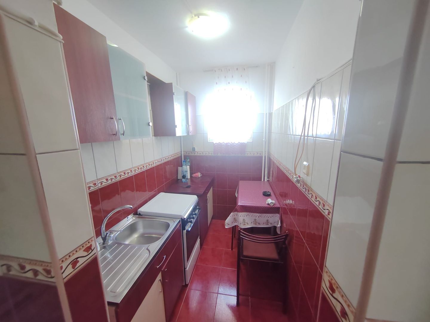 Metrou 1 Decembrie , PARCARE - Poză 8