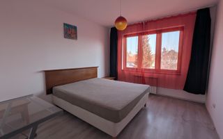 Apartament 3 camere 90 mp utili 2 bai balcon etaj 2 in zona Centrala - Poză 4