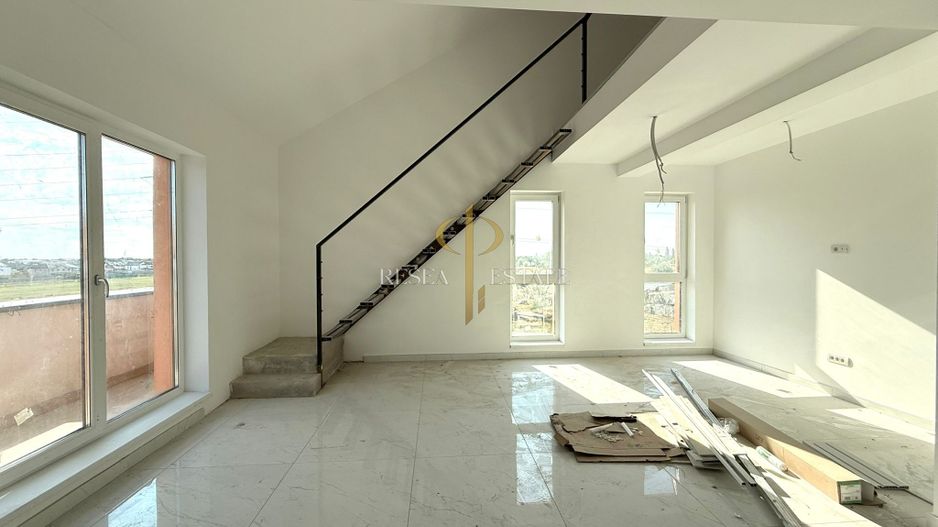 Apartament 3 camere- 83 mp utili+terasa+loc parcare - Poză 2