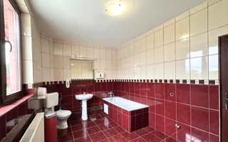 Casă complet renovată cu 4 camere și garaj generos Băneasa, Sector 1 - Poză 23