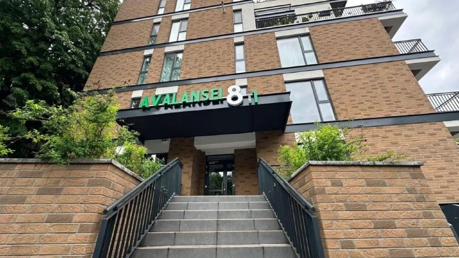 Ap 2 cam Bloc Nou 2023 Timpuri Noi Piata Unirii langa metrou parcare subterana - Poză 1