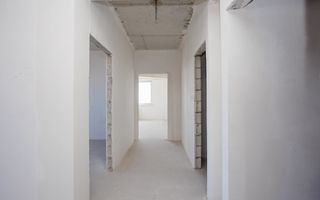 Vânzare, apartament, 3 camere 97 mp, str. Constantin Vârnav - Centru - Poză 7