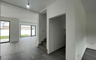Duplex modern cu 4 camere și toate utilitățile în Moșnița Veche - Poză 6