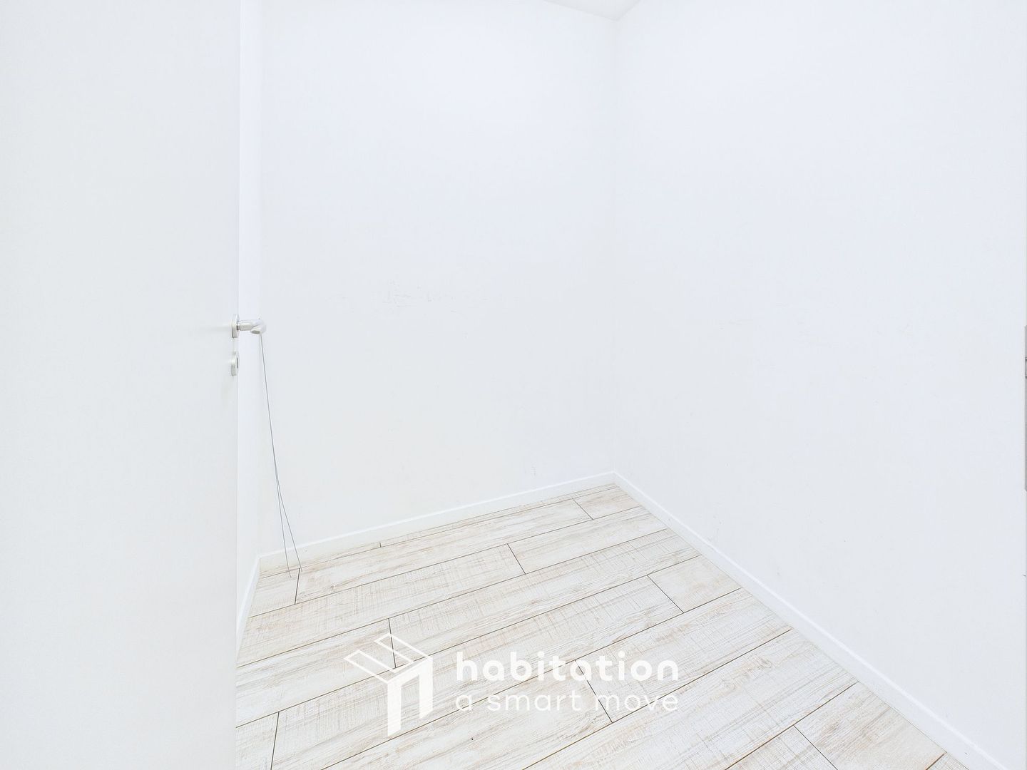 Tur Virtual – 3 camere, spațios și luminos, la 7 min de Iulius- XCITY - Poză 26