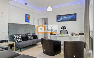 Pta Romana, Vedere spectaculoasa, Renovat total, inclusiv instalatii - Poză 2