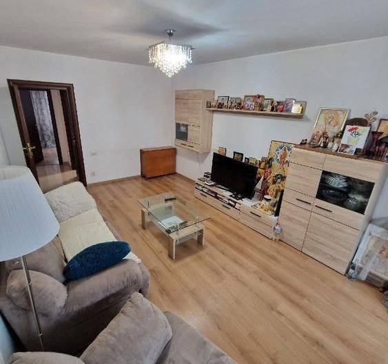 Apartament 3 camere | 70 mp | 1,5 min metrou | Complet renovat | Mobilat,utila - Poză 7