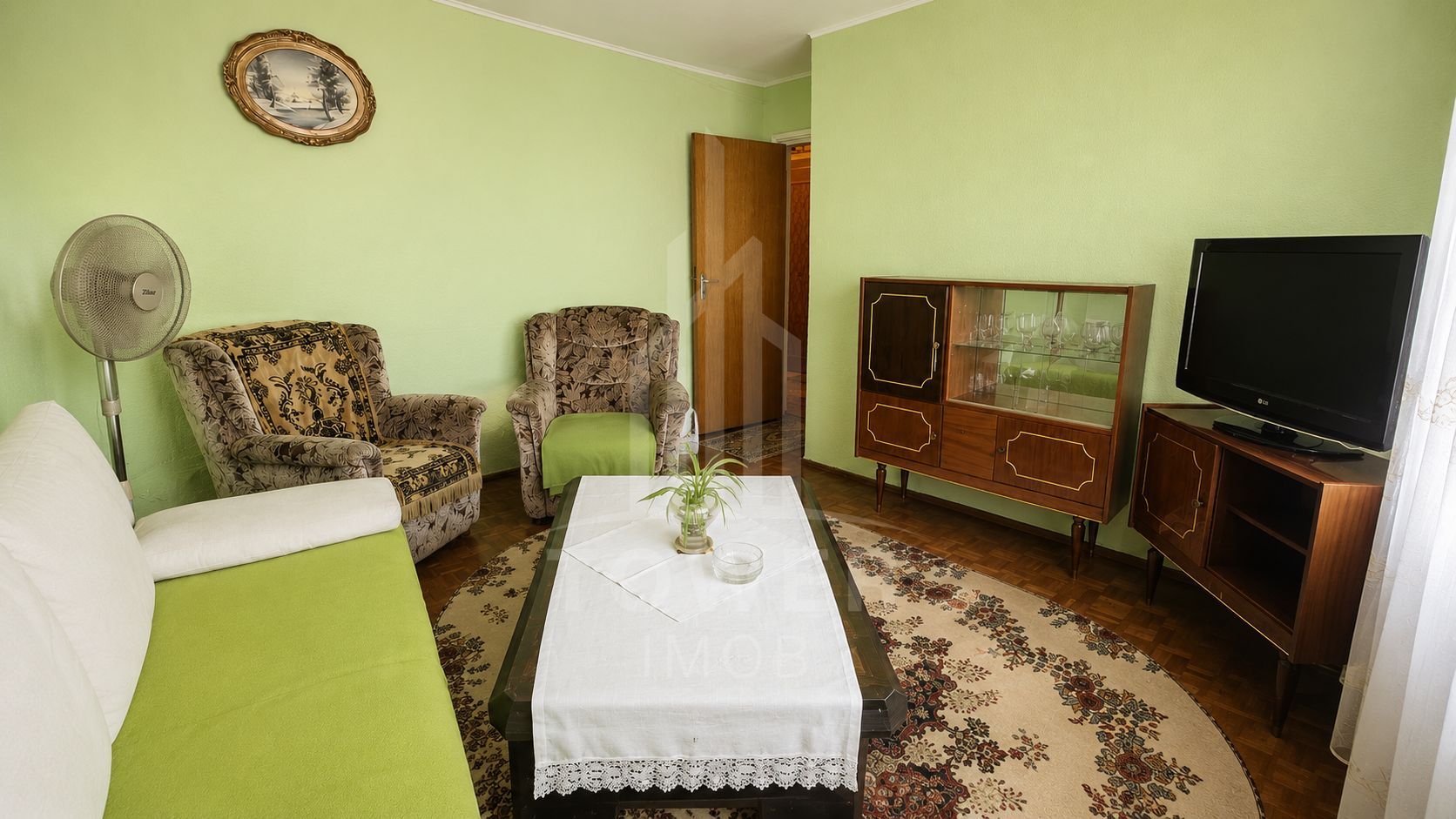 Apartament 3 camere decomandate, 55 mp, etaj 4/4 – Cisnădie - Poză 2