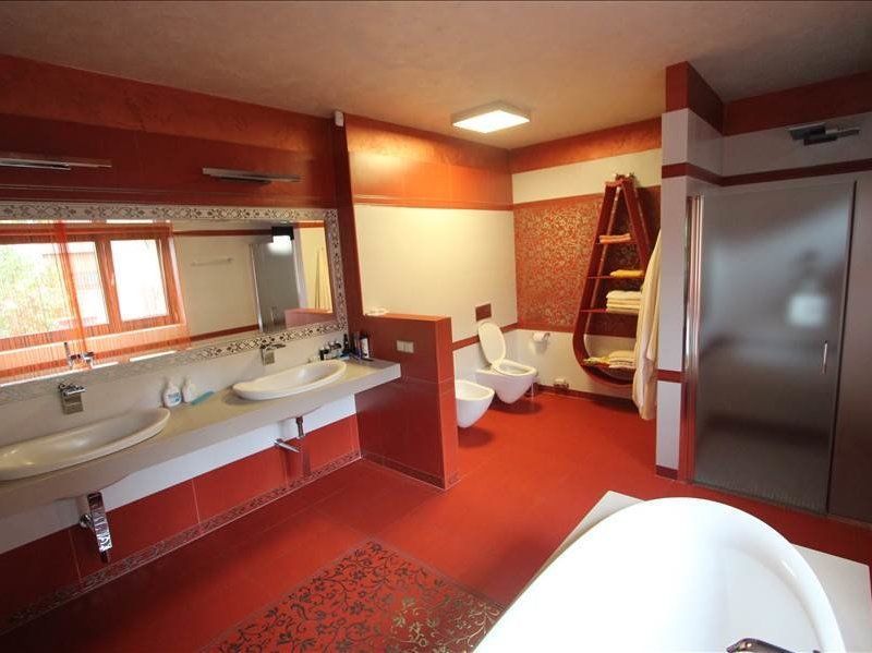 Casă / Vilă cu 7 camere în zona Lipovei - Poză 9