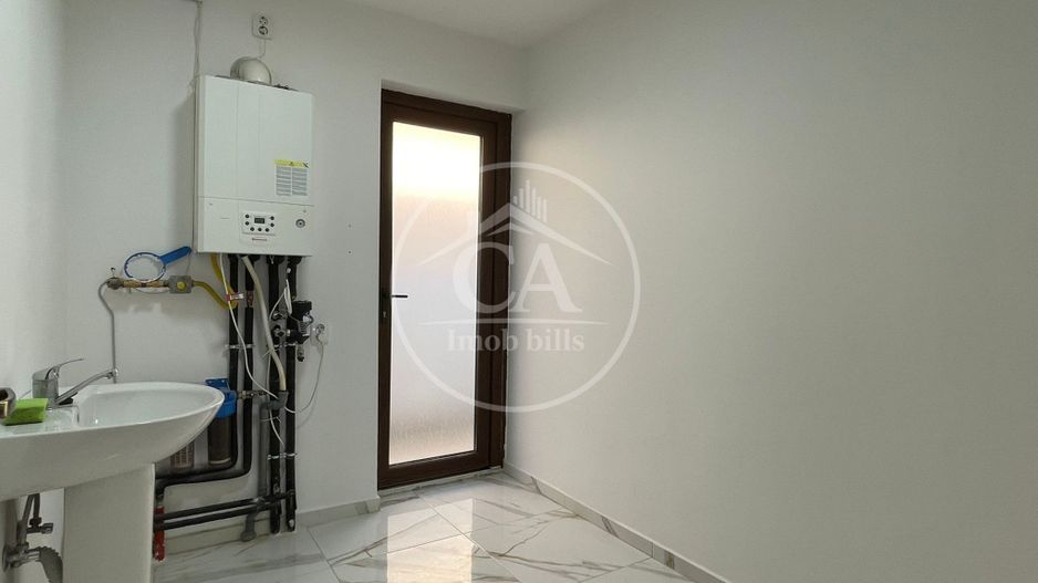 Casă de vanzare  cu 4 camere în Santandrei, Oradea. - Poză 17