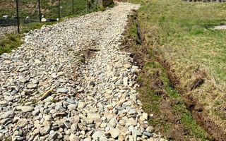 TEREN 11.500 MP + CASA AUTHENTICA ÎN BRAN – ȘIMON | VEDERE BUCEGI - Poză 14