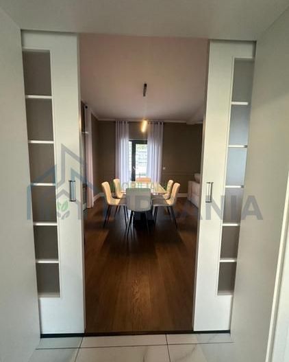 Casa D+P+E in Tomesti,Asfalt, Tâmplărie VEKKA - Poză 11