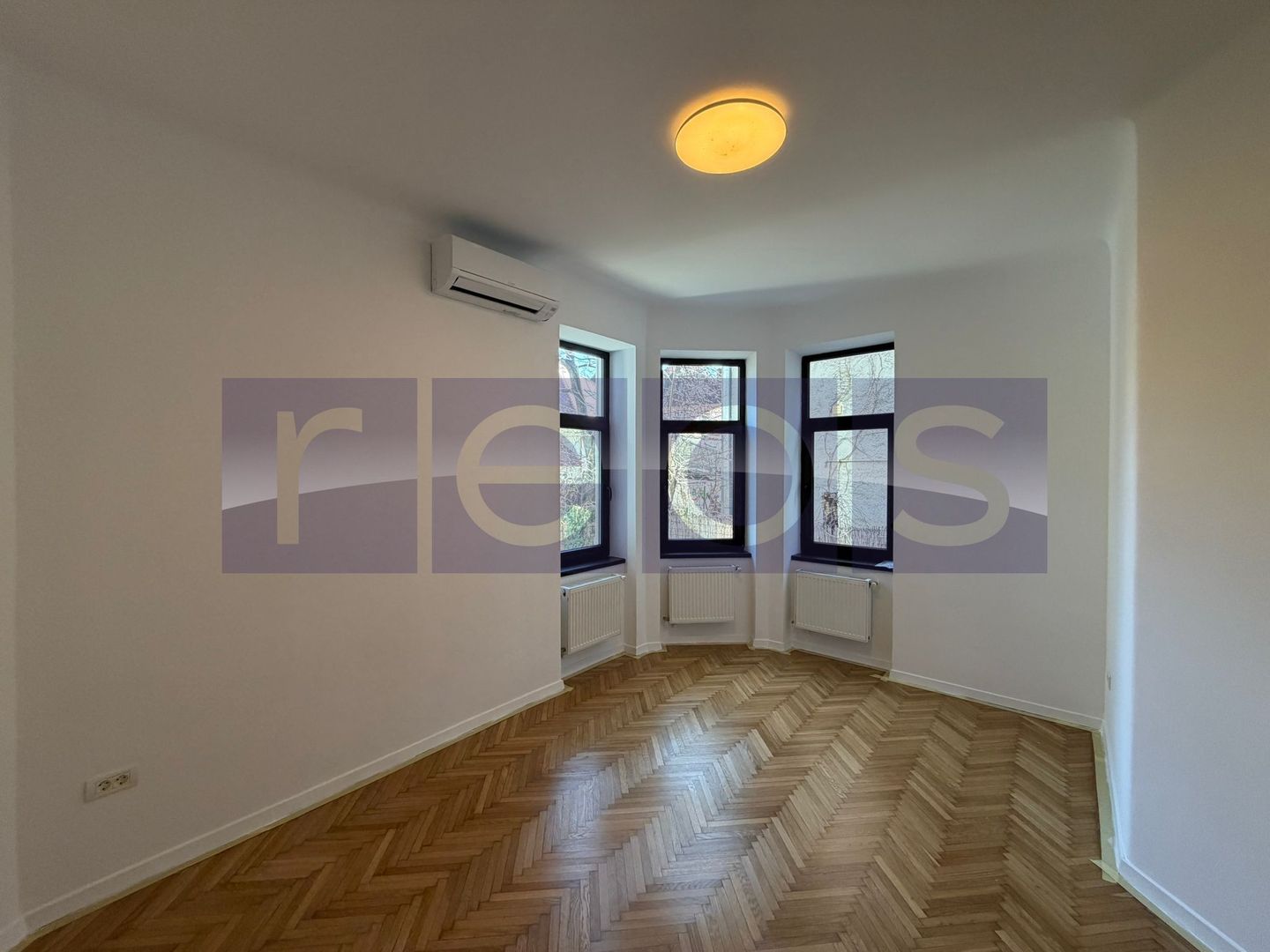 INCHIRIERE VILA INTERBELICA | CAPITALE | 360 MP | NOU RENOVATA | LUX - Poză 5