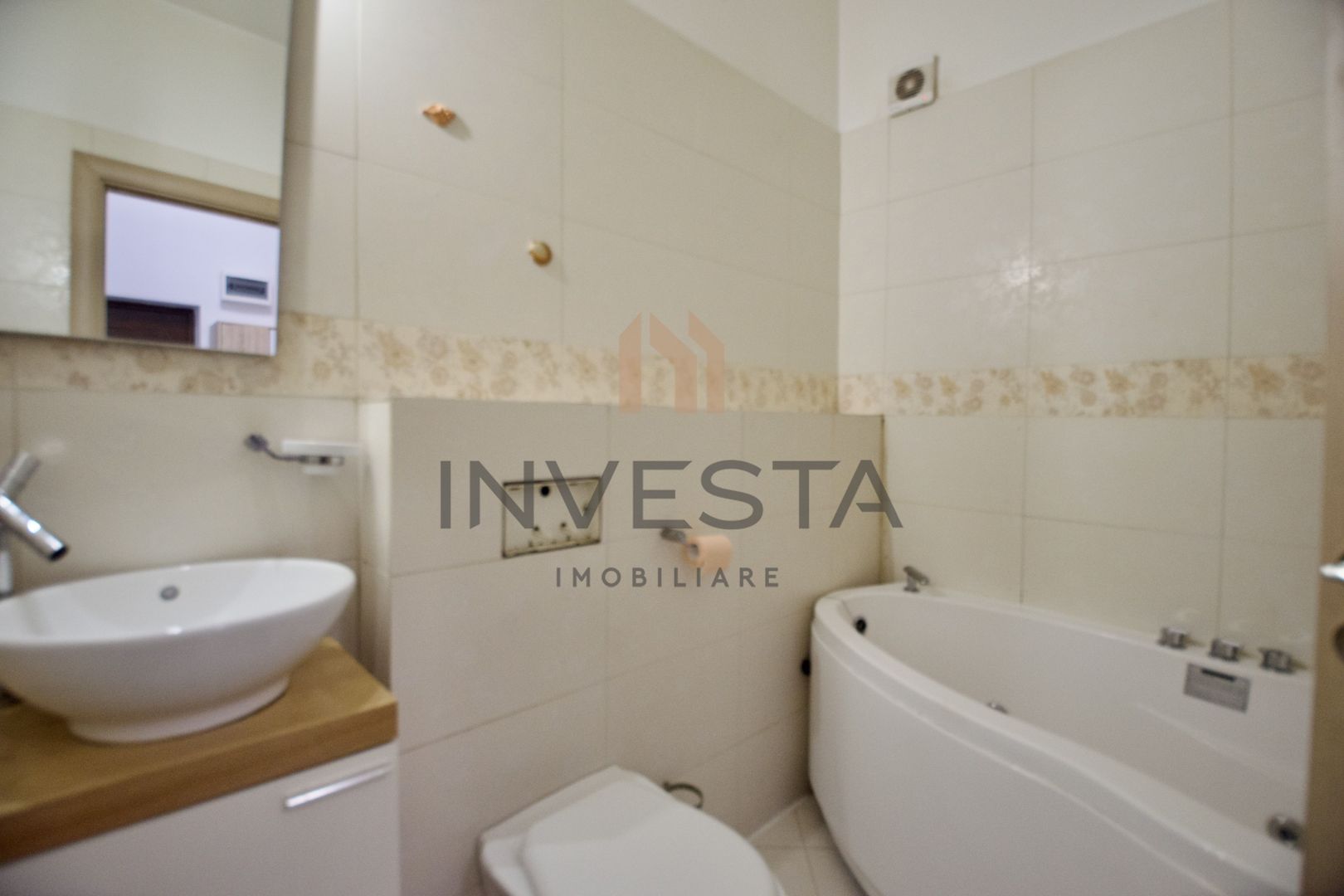 APARTAMENT DE VANZARE 2 CAMERE BUNA ZIUA - Poză 7