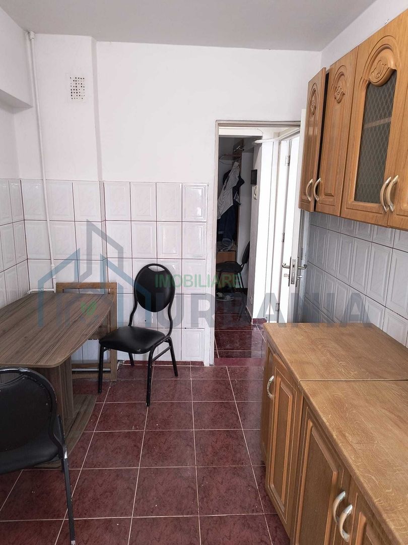 Apartament cu 3 camere în Păcurari, zonă comercială (Kaufland). Camera disponibilă pentru studenți. - Poză 7