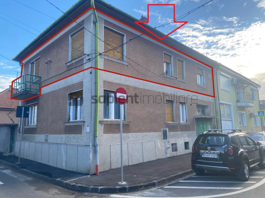 Apartament la casa situat in zona centrala - Poză 1