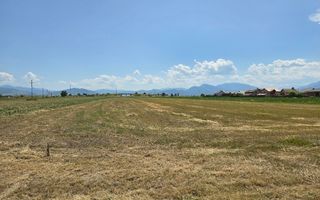 Teren intravilan de vânzare în Hărman, Brașov cu utilitati - Poză 9