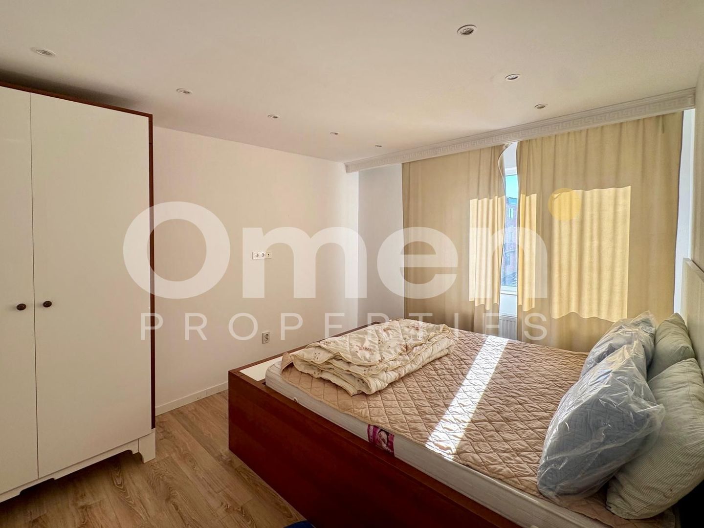 Apartament 4 camere de închiriat | zona Mărul de Aur | etaj 1 | parcare inclusă - Poză 7