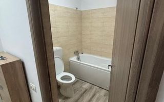 De inchiriat garsoniera , Liberty Centre - Poză 11