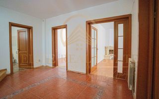 Vila premium ultracentrala, fara vecini, teren 377 mp, garaj! - Poză 5