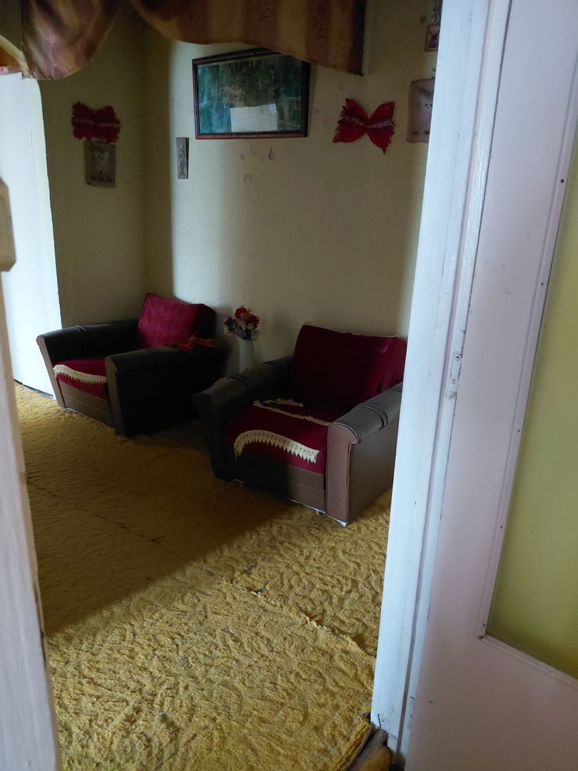 2 camere Micro 21 – bloc 1986 – ideal investiție / renovare - Poză 1