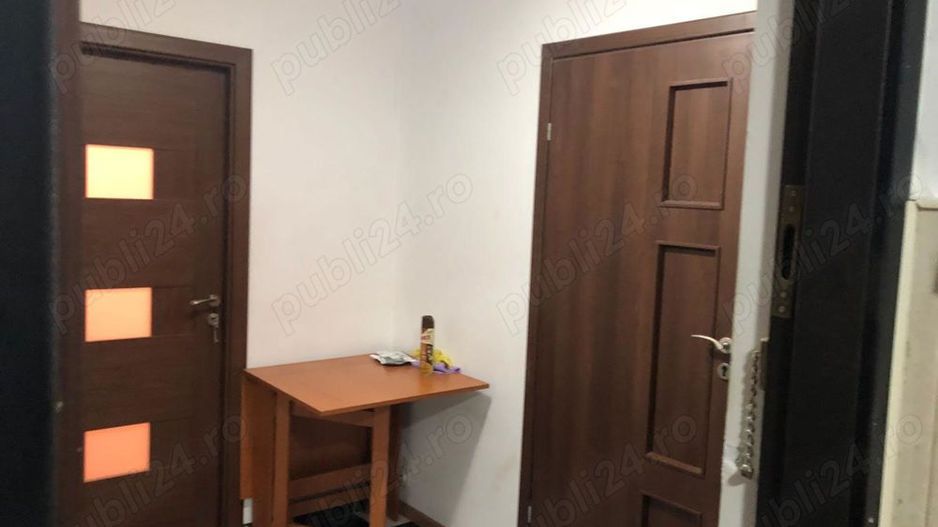 apartament 4 camere - Poză 4